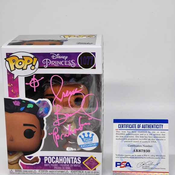Meilin Lee Autographed by Rosalie Chiang Funko Pop - Picture 1 of 2